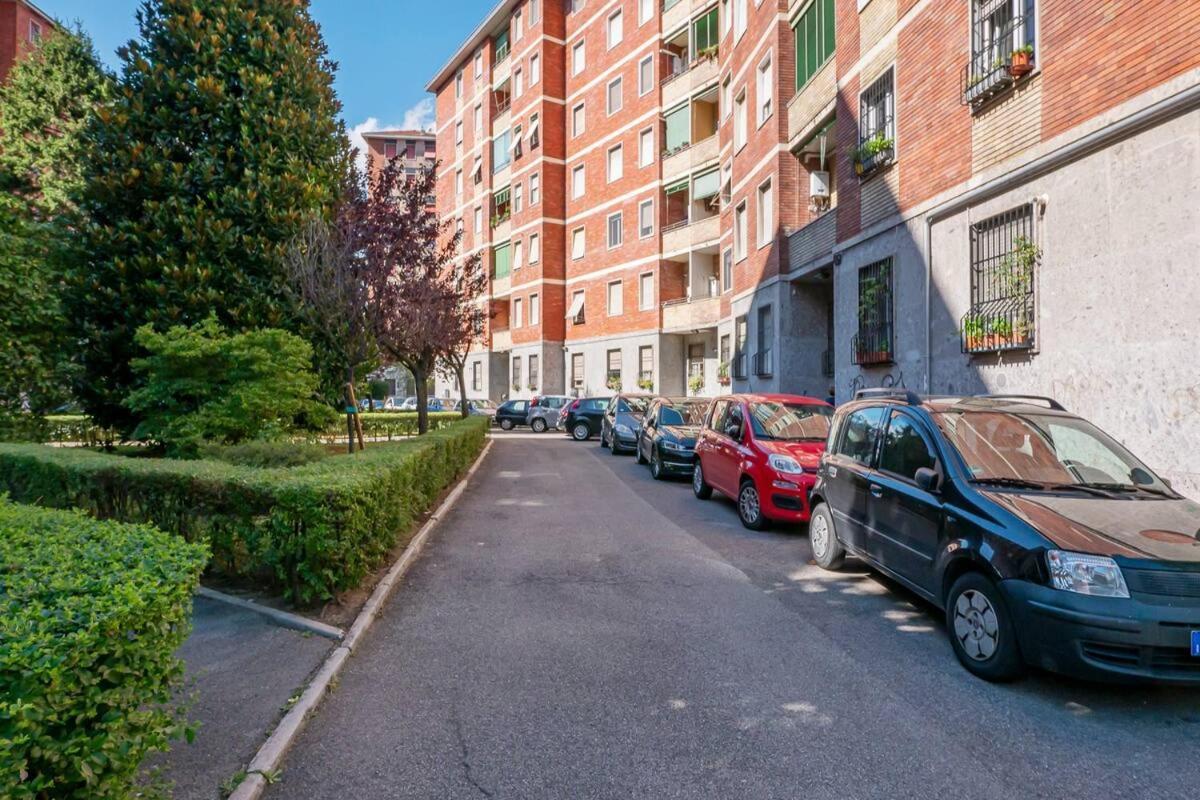 Ihost Apartment - Veneziano 8 Milan Exterior photo